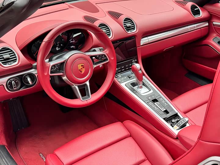 Фото 9 - Porsche 718