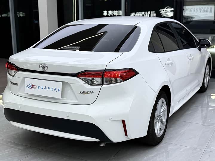 Фото 10 - Toyota Levin