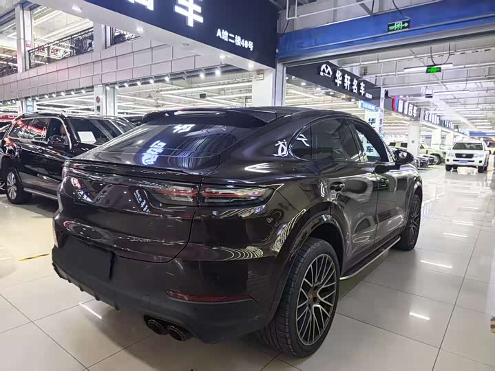 Фото 6 - Porsche Cayenne