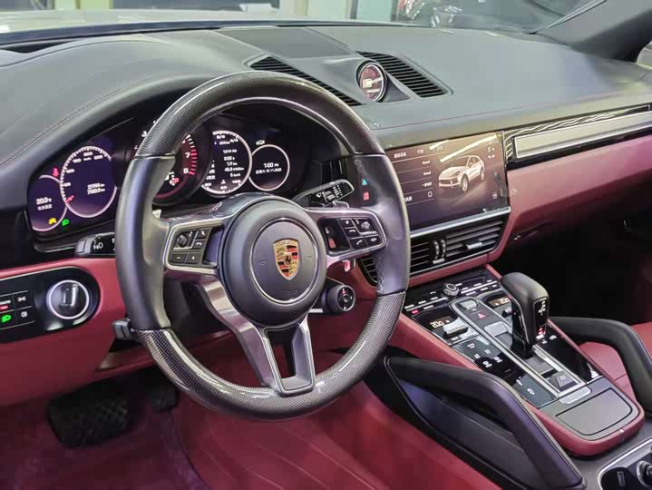 Фото 7 - Porsche Cayenne