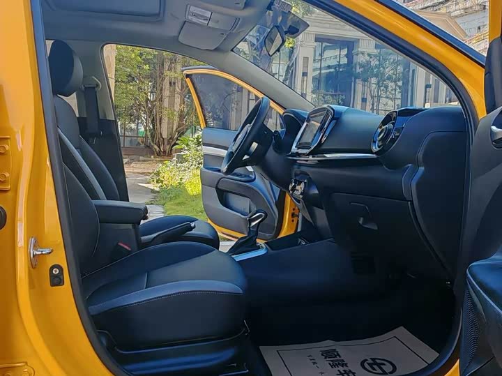 Фото 7 - Kia KX1