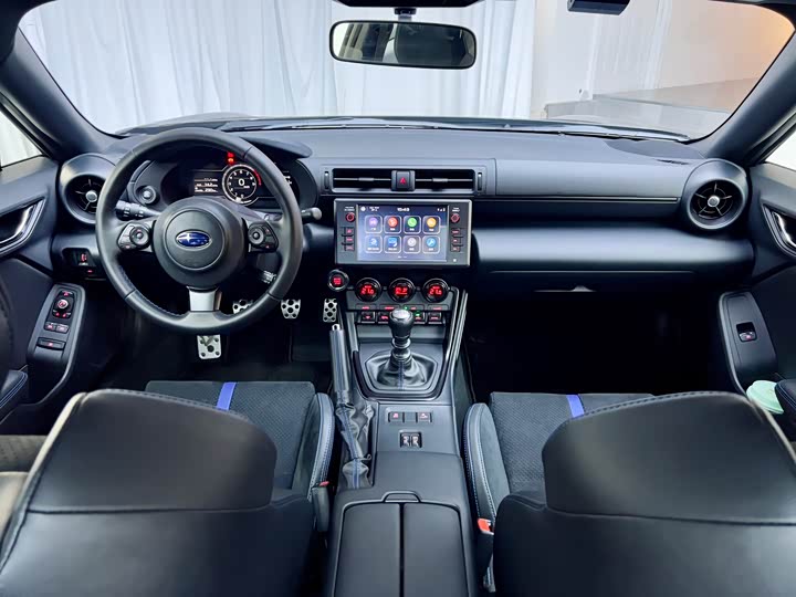 Фото 14 - Subaru BRZ