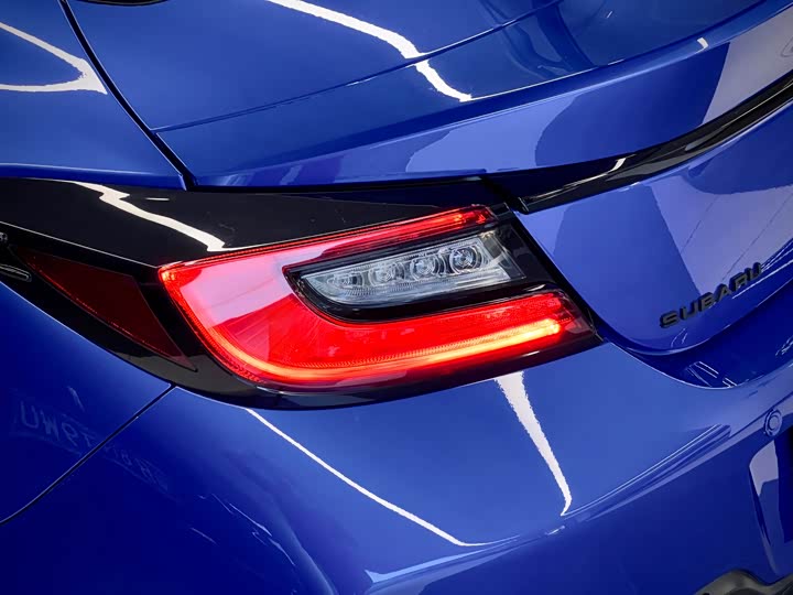 Фото 16 - Subaru BRZ