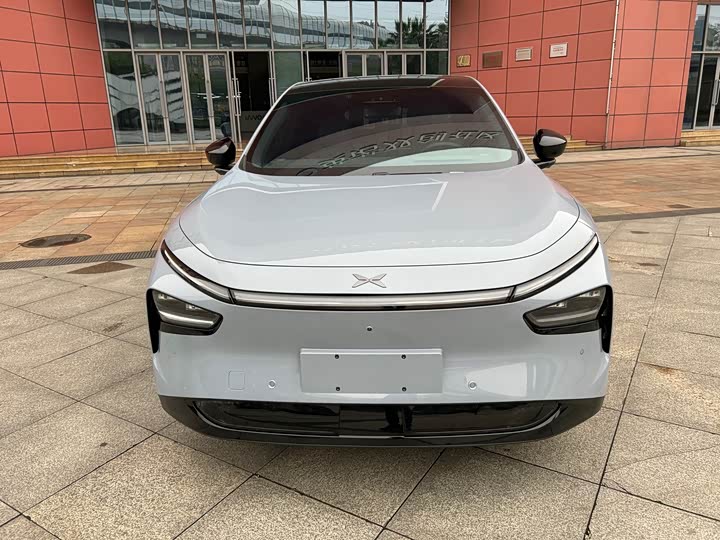 Фото 2 - XPeng G7