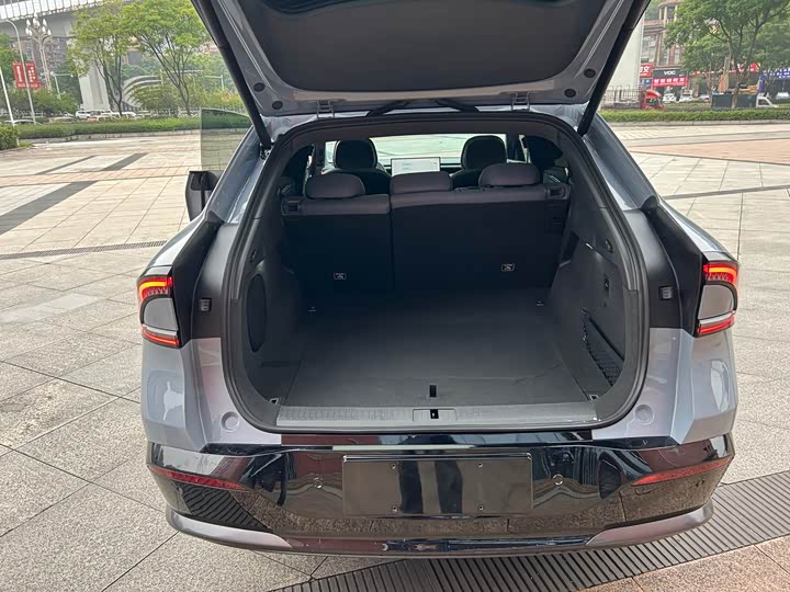 Фото 9 - XPeng G7