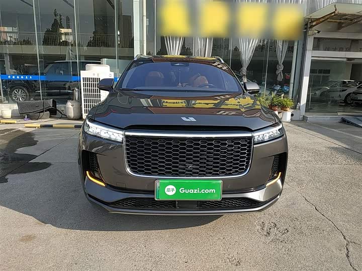 Фото 3 - LiXiang One