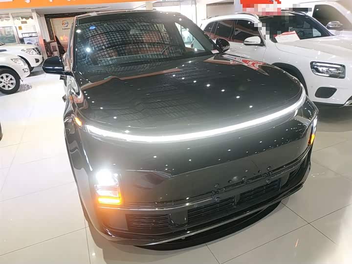 Фото 4 - LiXiang L8