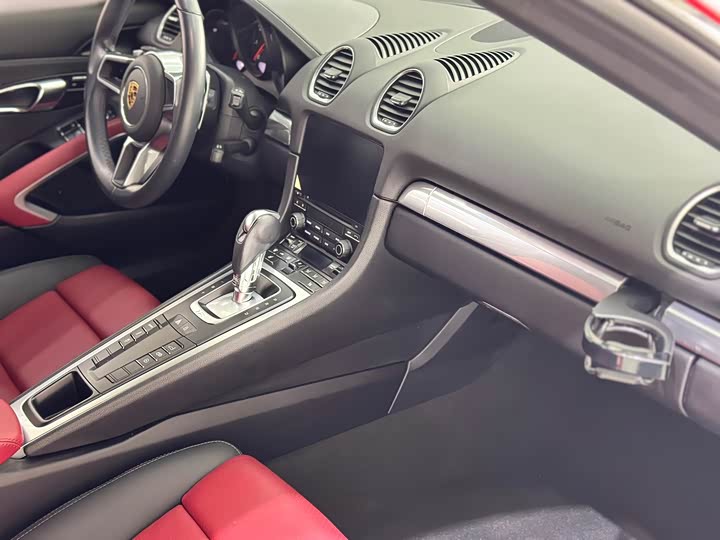 Фото 18 - Porsche 718