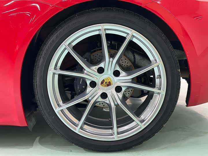 Фото 4 - Porsche 718