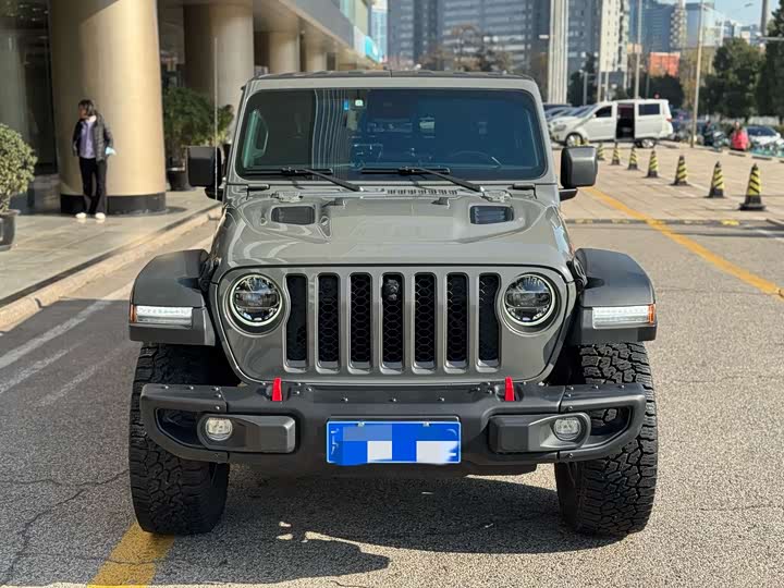 Фото 2 - Jeep Gladiator