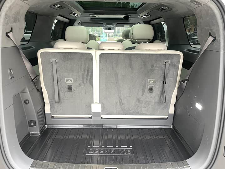 Фото 11 - Zeekr 009