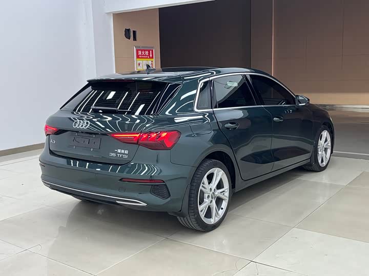 Фото 10 - Audi A3