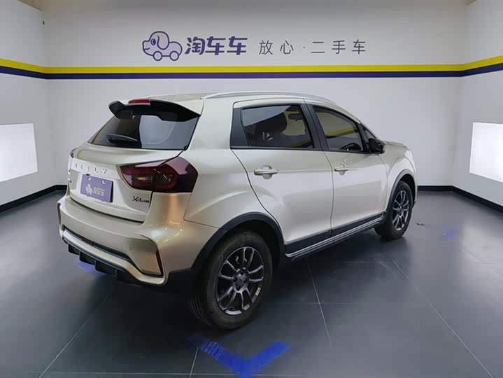 Фото 3 - Geely Vision X3