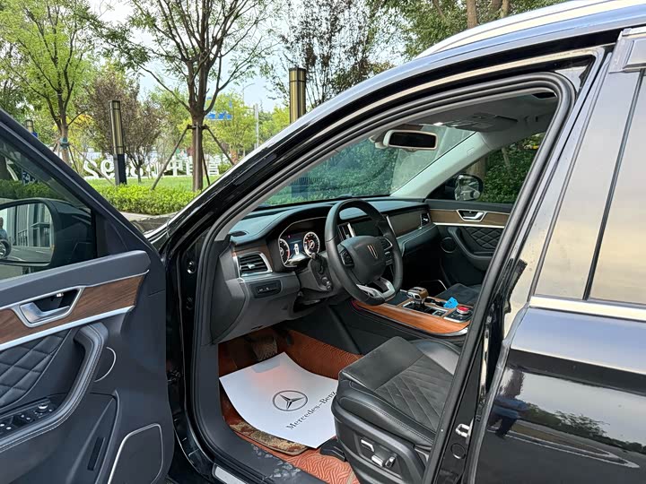 Фото 10 - Hongqi HS7