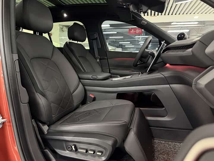 Фото 10 - Nio ES7