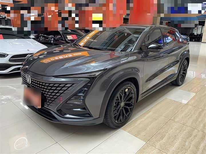 Фото 2 - Changan UNI-T