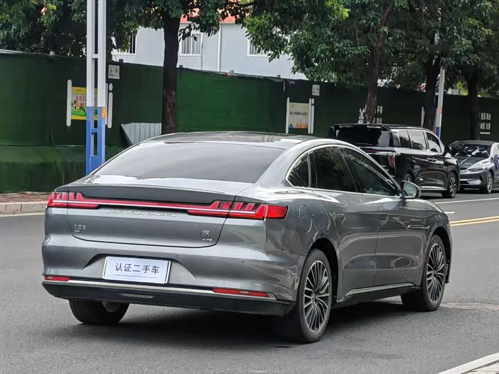 Фото 4 - BYD Han