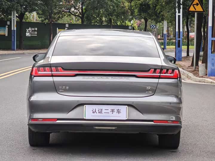 Фото 5 - BYD Han