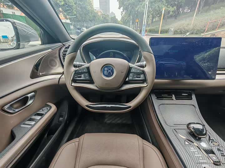 Фото 6 - BYD Han