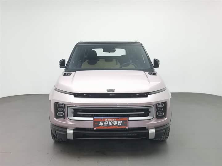 Фото 3 - Geely Icon