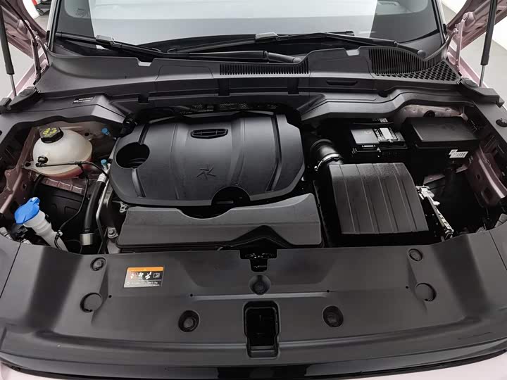 Фото 6 - Geely Icon