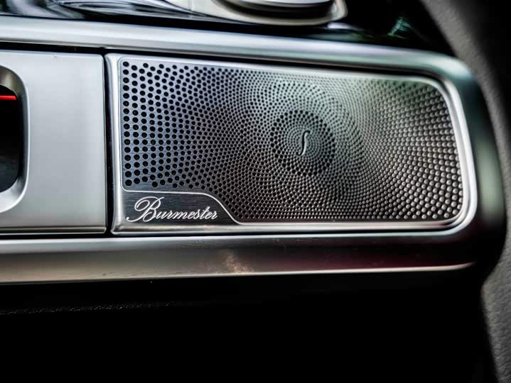 Фото 18 - Mercedes-Benz G-Class