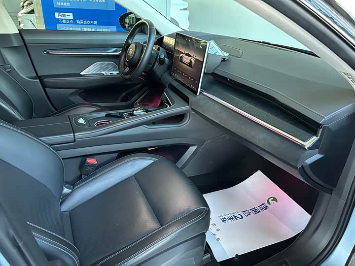 Фото 29 - Zeekr 001