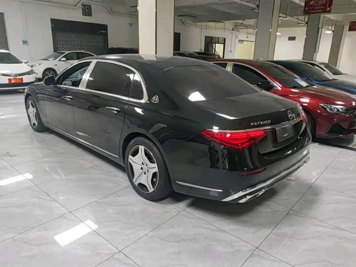Фото 10 - Mercedes-Benz Maybach S-Class