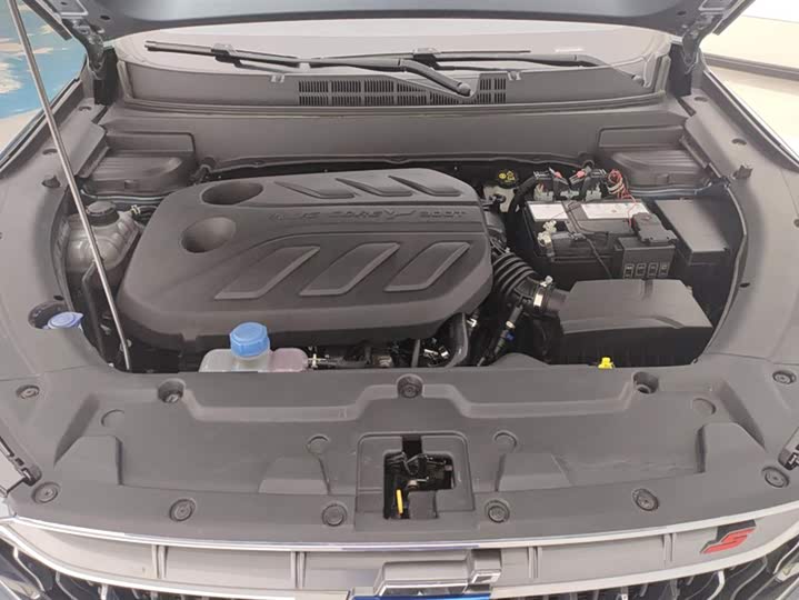 Фото 10 - Changan Oshan X5