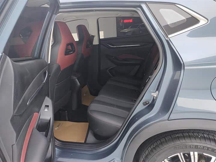 Фото 11 - Changan Oshan X5