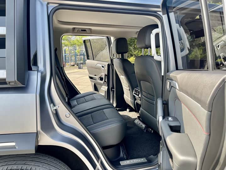 Фото 13 - Jetour T2