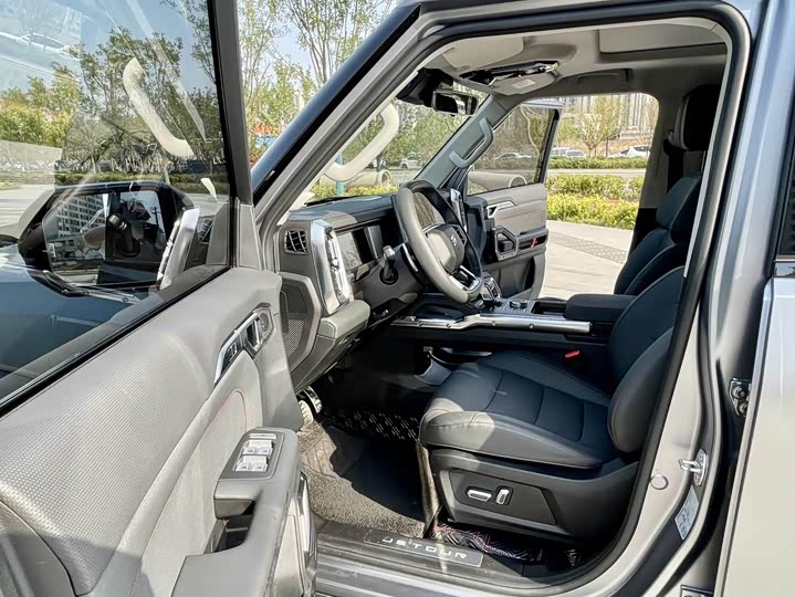 Фото 5 - Jetour T2