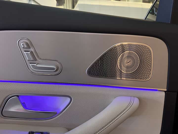 Фото 7 - Mercedes-Benz GLS-Class