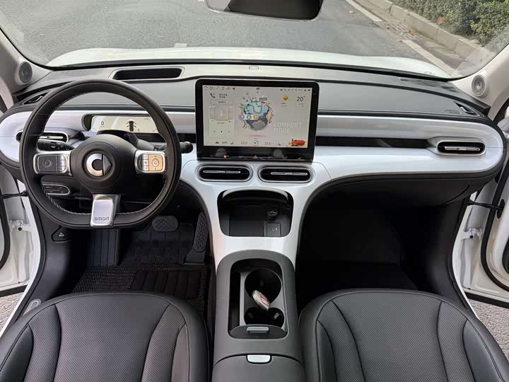 Фото 13 - Smart #1