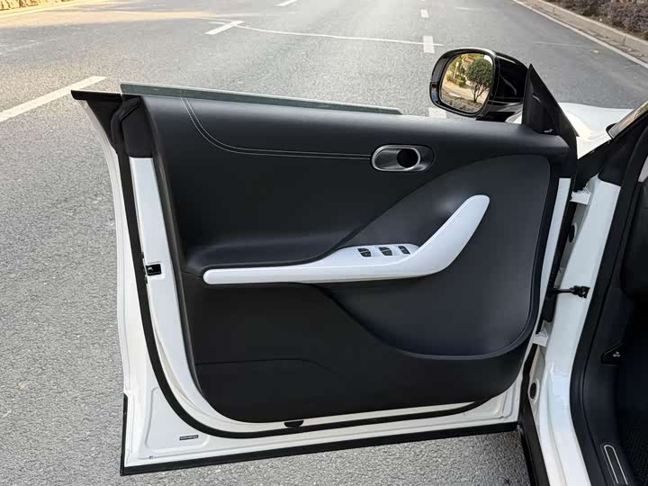 Фото 6 - Smart #1