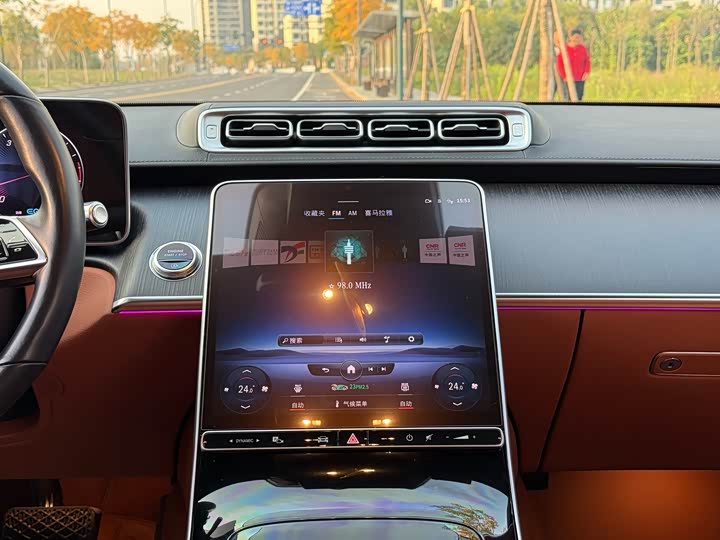 Фото 12 - Mercedes-Benz S-Class