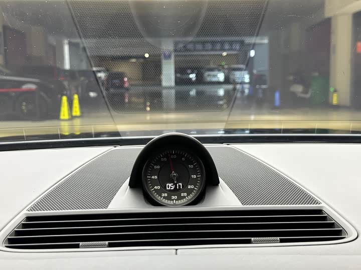 Фото 12 - Porsche Panamera