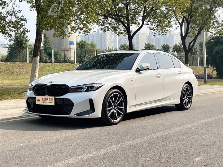 Фото 1 - BMW 3 Series