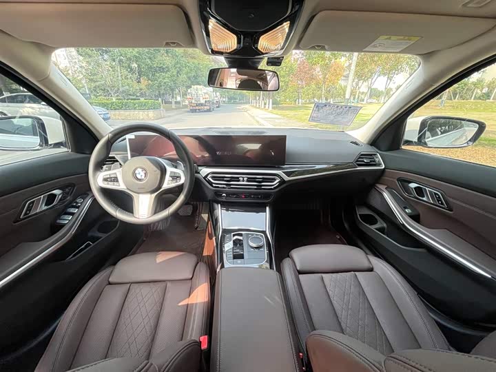 Фото 14 - BMW 3 Series