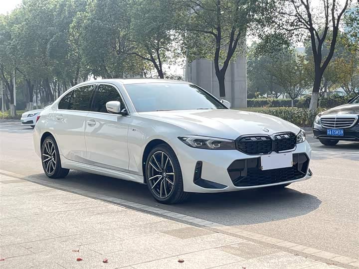 Фото 4 - BMW 3 Series