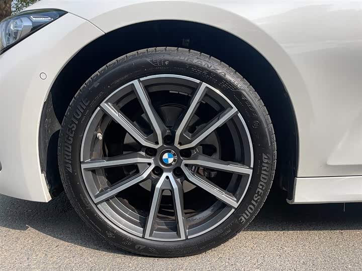 Фото 8 - BMW 3 Series