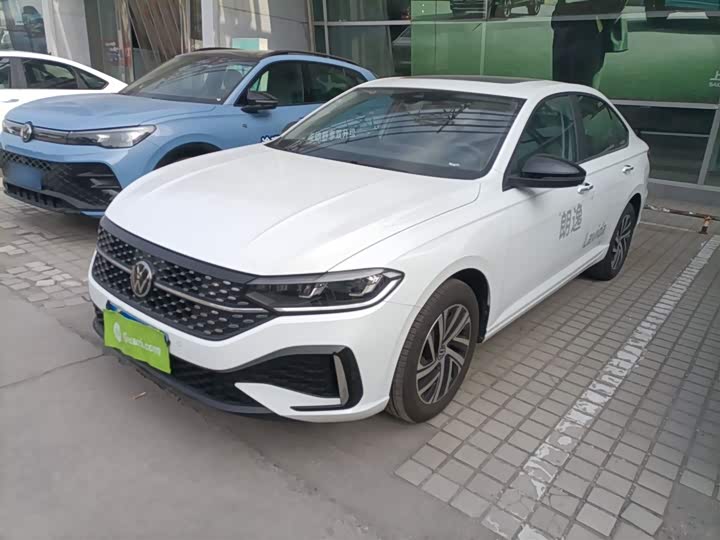 Фото 2 - Volkswagen Lavida