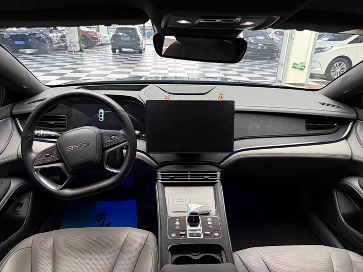Фото 9 - BYD Seal 07 DM-i Hybrid