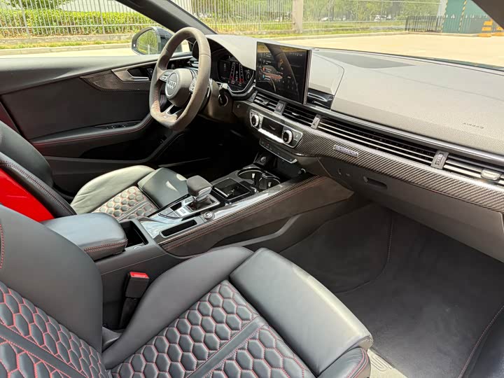 Фото 11 - Audi RS 5