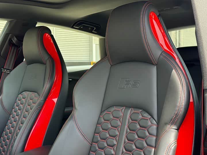 Фото 17 - Audi RS 5