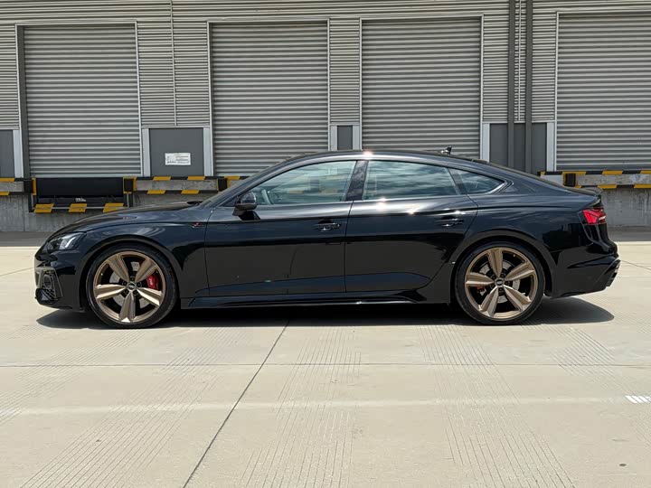 Фото 25 - Audi RS 5