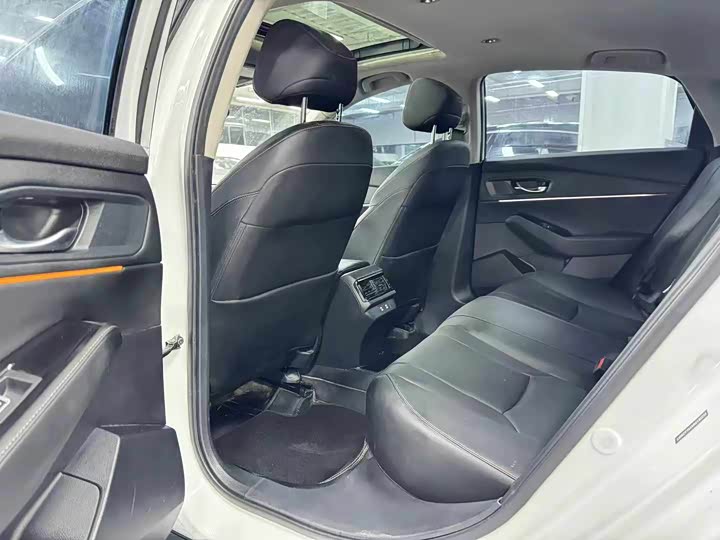 Фото 5 - Honda Accord