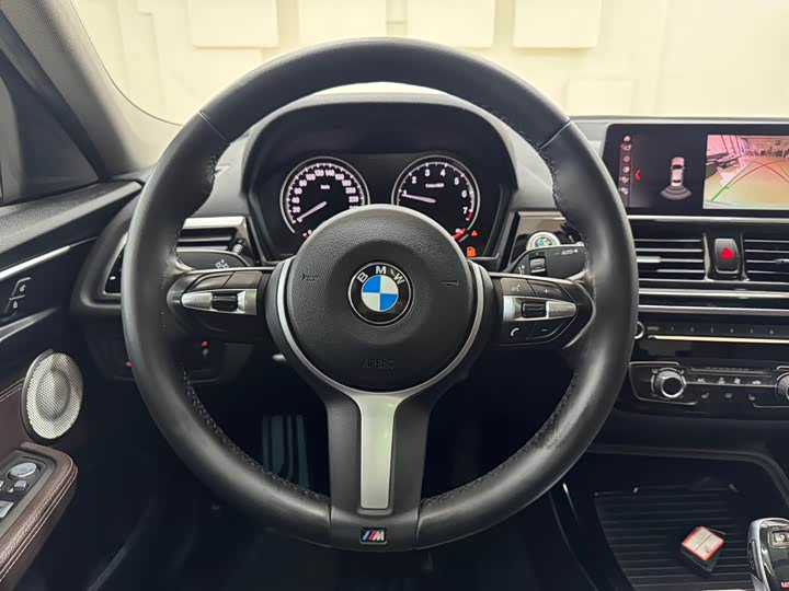 Фото 16 - BMW 1 Series