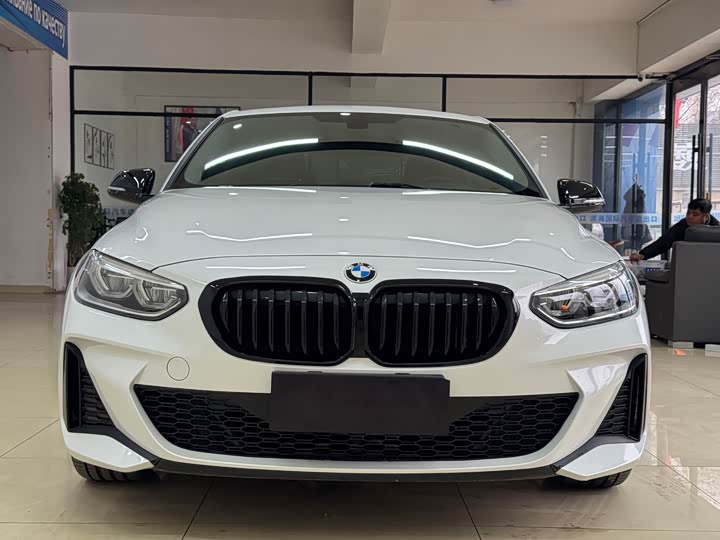 Фото 2 - BMW 1 Series