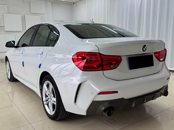 Фото 4 - BMW 1 Series